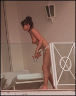 Elizabeth Hurley Nude Pictures