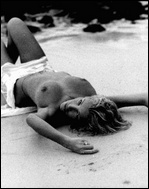 Ophelie Winter Nude Pictures