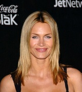 Natasha Henstridge Nude Pictures