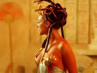 Monica Bellucci clips