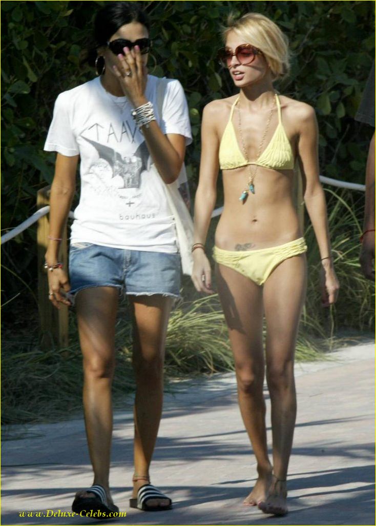 Nicole richie nip slip