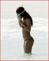 Rihanna Nude Pictures