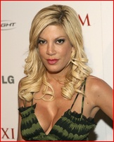 Tori Spelling Nude Pictures